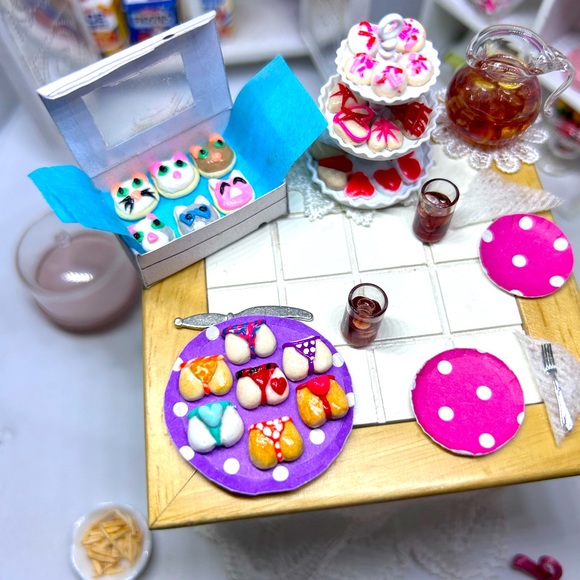 Handmade miniature cookies. - Picture 5 of 6